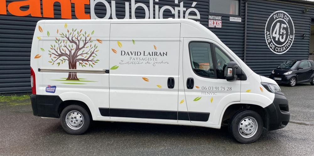 camion de l'entreprise David Lairan Paysagiste